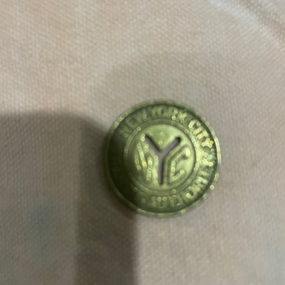 Vintage Good For One Fare New York Authority Token - Picture 7 of 8